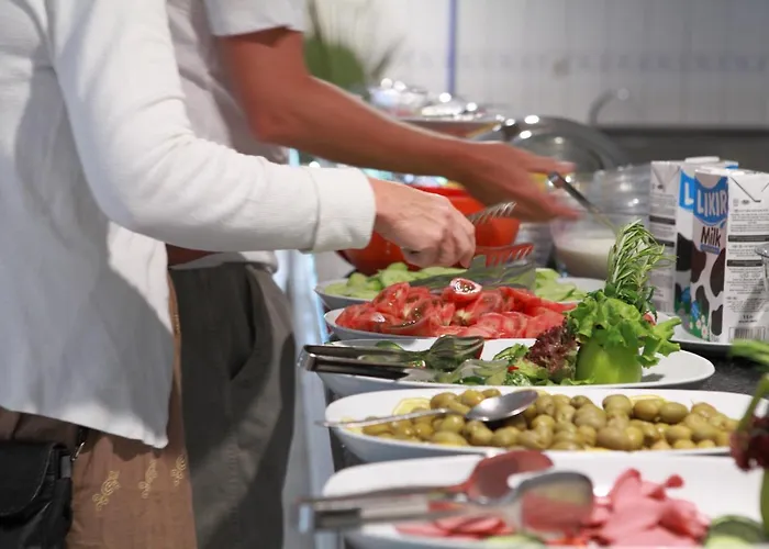 Hotel de apartamente Catty Cats Garden Side