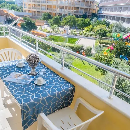 Aparthotel Catty Cats Garden 3*