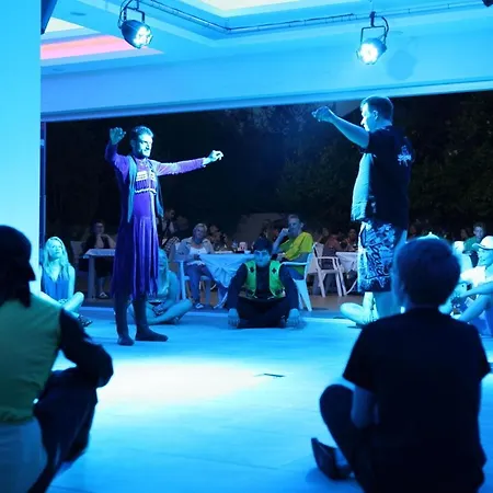 Lägenhetshotell Catty Cats Garden 3*