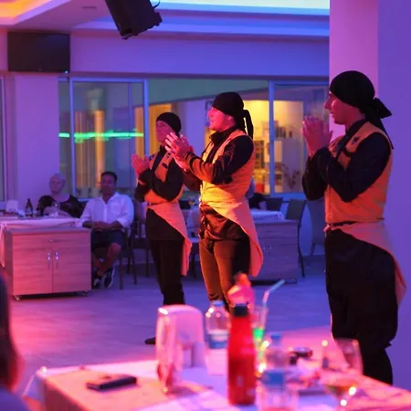 Catty Cats Garden Lägenhetshotell