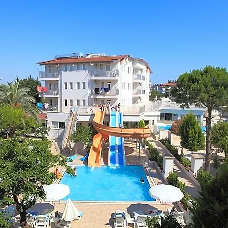 Catty Cats Garden Hotel apartamentowy 3*