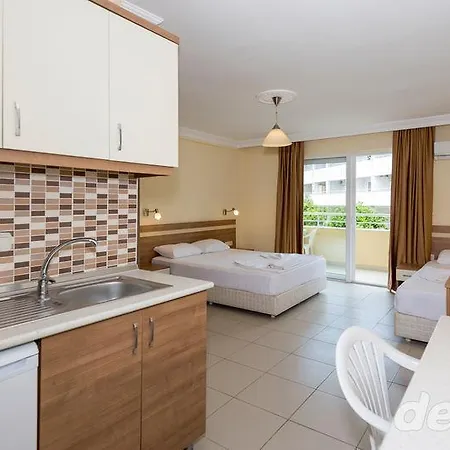 Lägenhetshotell Catty Cats Garden Side