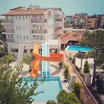 Aparthotel Catty Cats Garden