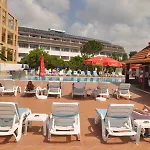 Aparthotel Catty Cats Garden 3*