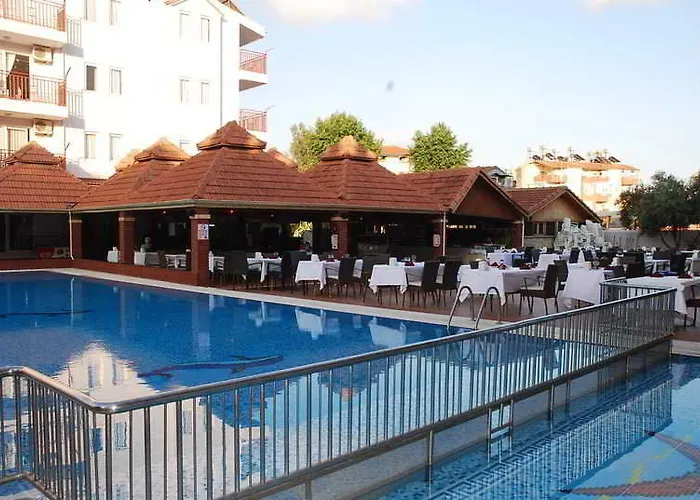 Catty Cats Garden Lejlighedshotel